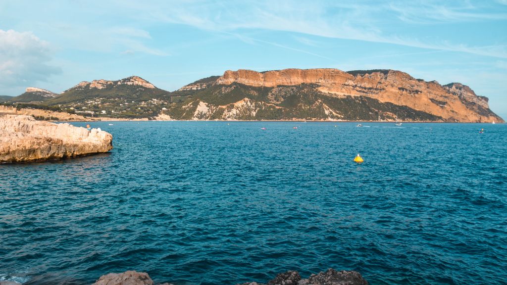 Cassis entre calanques et traditions maritimes