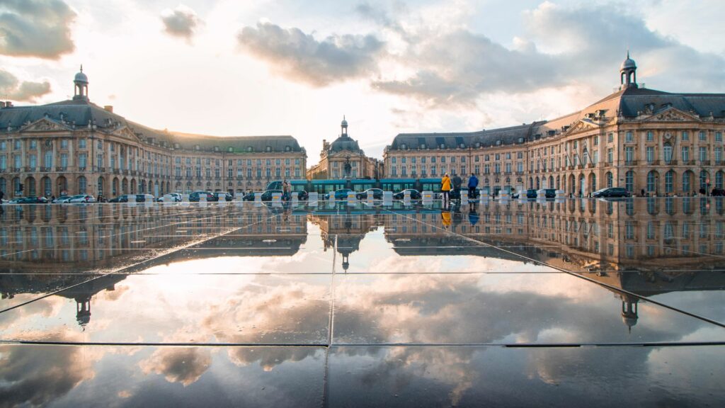 Bordeaux – Une nuit sur la Garonne