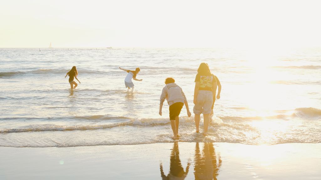 Ideal for Groups, Families, and Celebrations